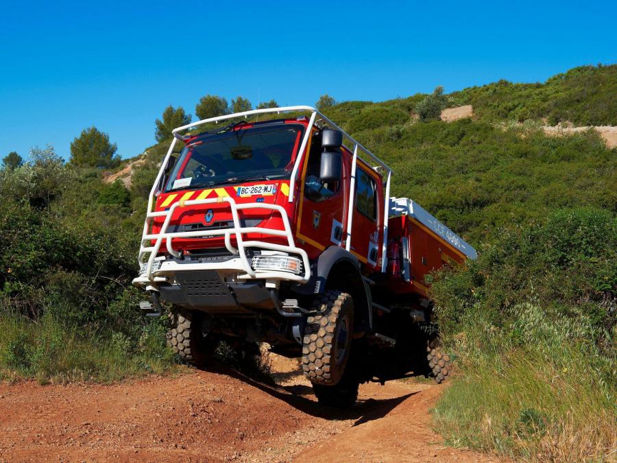  Renault Midlum Crew Cab 4x4 Firetruck 2006 года  (фото 8 из 12)